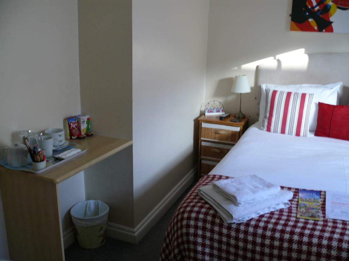 Guest house Bow Street Runner 2*